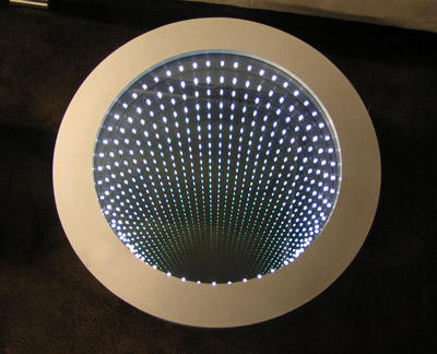 24 Round Infinity Mirror Table